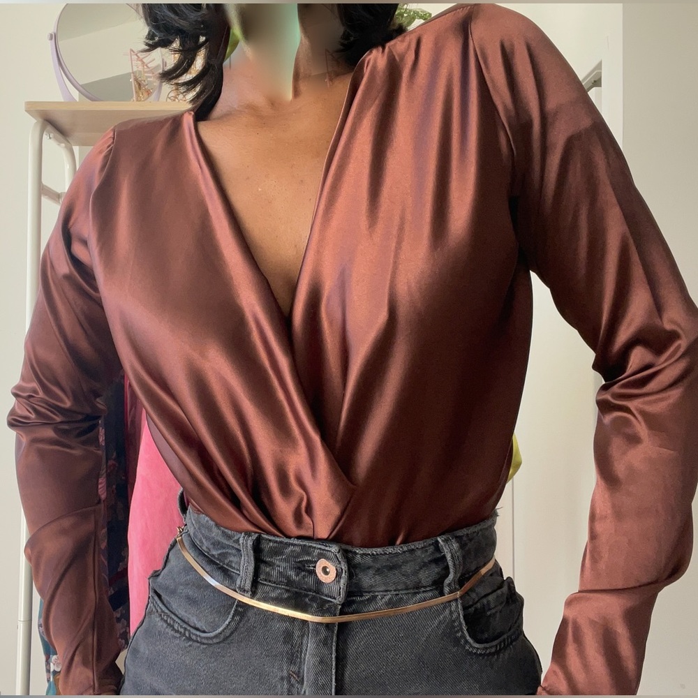 PLT BROWN SATIN TOP